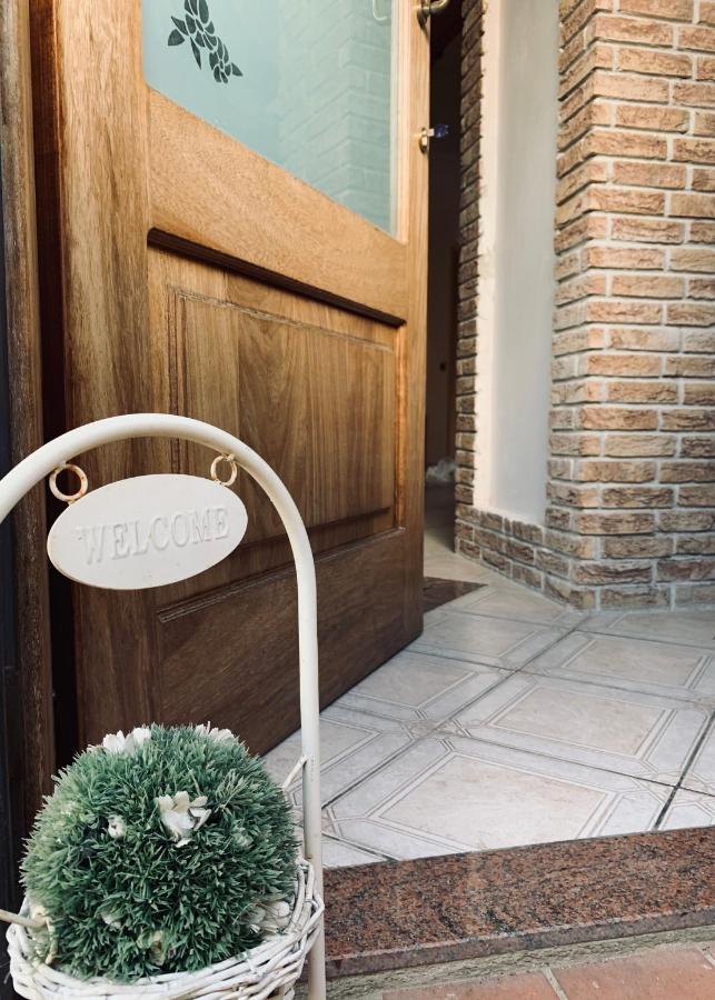 Casa Vacanze Autonoma Brevi Periodi Vibo Valentia Exterior photo