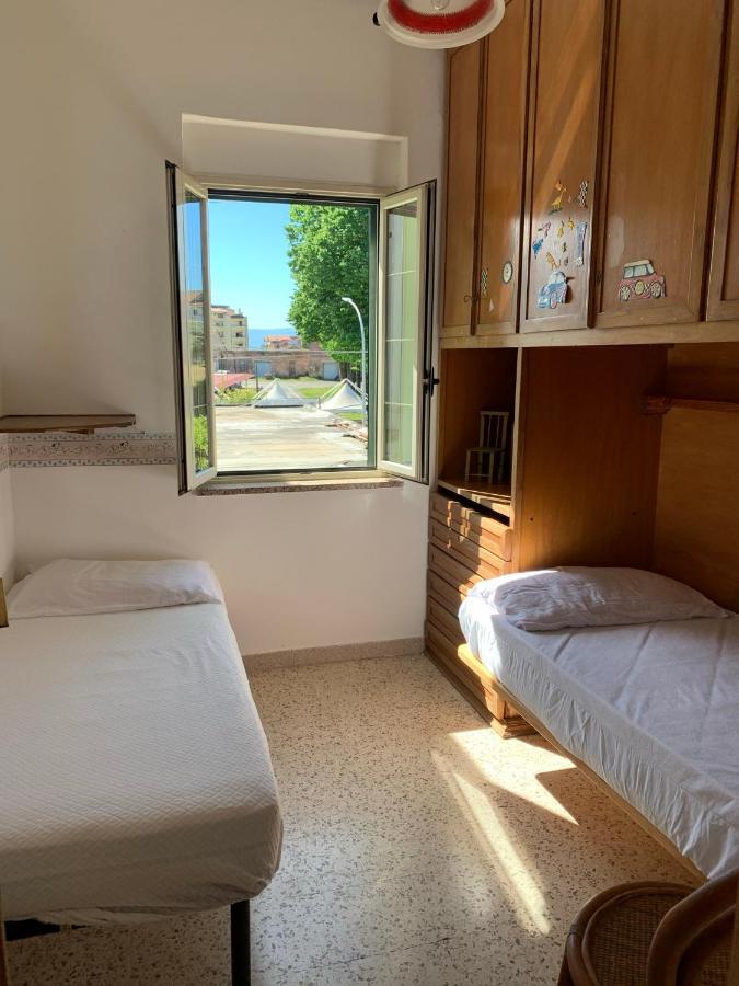 Casa Vacanze Autonoma Brevi Periodi Vibo Valentia Exterior photo